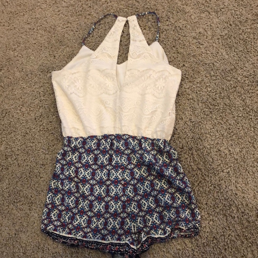 Romper - Picture 2 of 2
